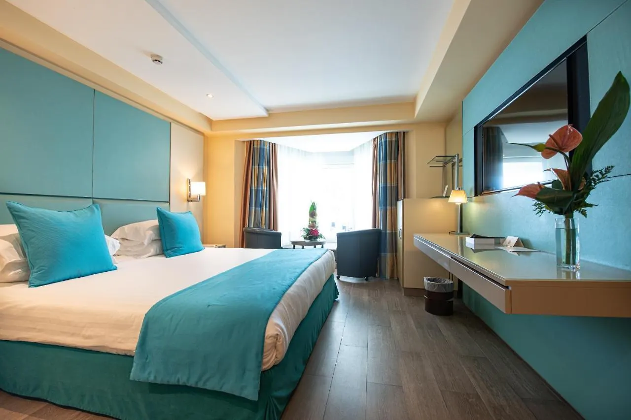 Port Palace Monte Carlo 4*,